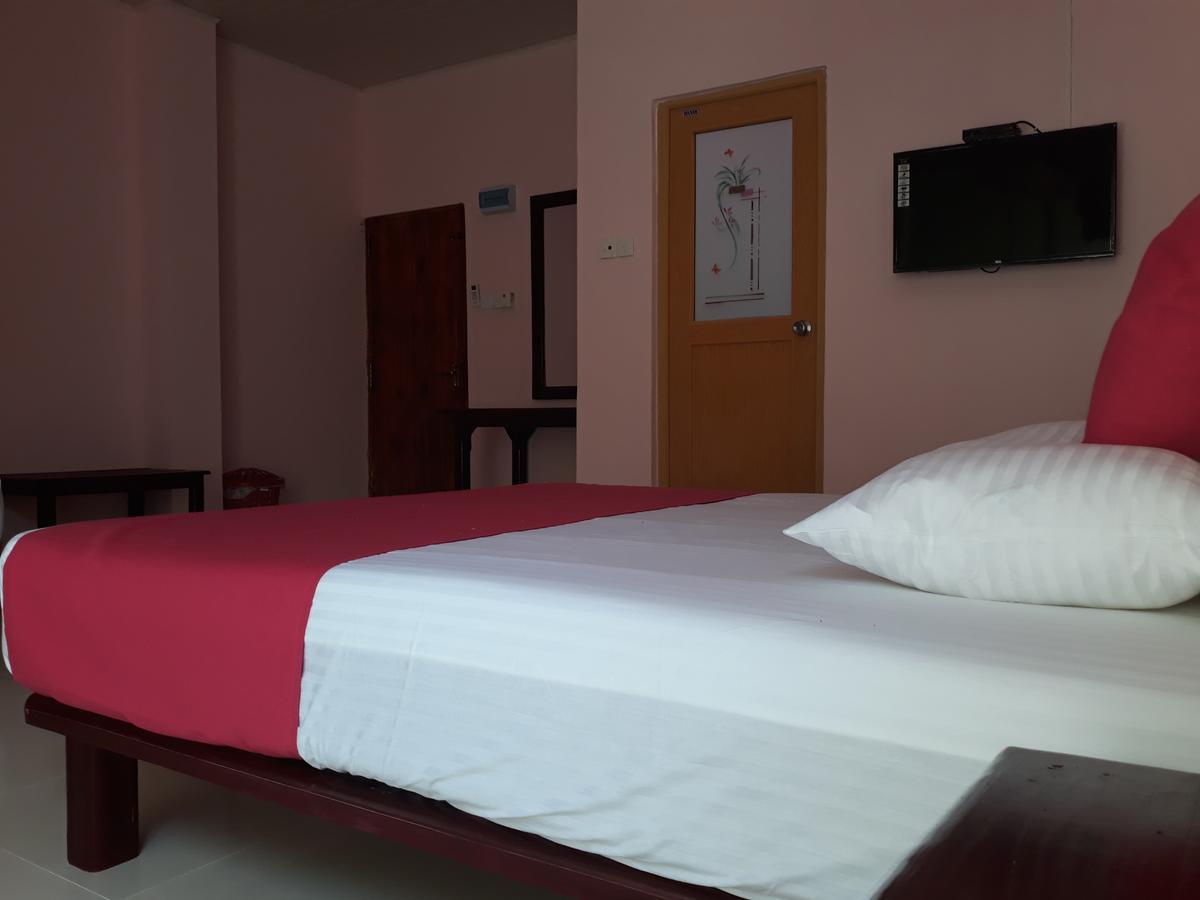 Bevary City Hotel Anurâdhapura Extérieur photo