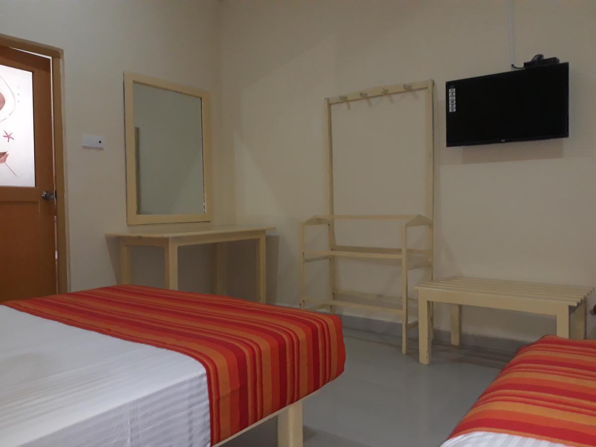 Bevary City Hotel Anurâdhapura Extérieur photo